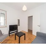 Houze_4 Room Flat In Lisbon Centre Near Zoo
