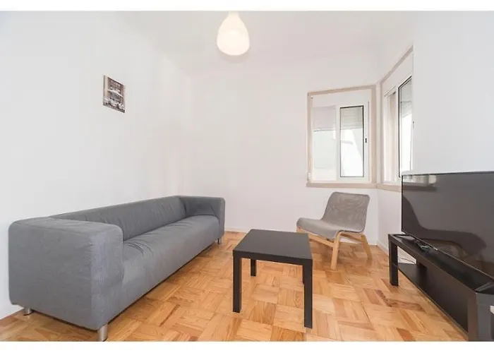 Houze_4 Room Flat In Lisbon Centre Near Zoo